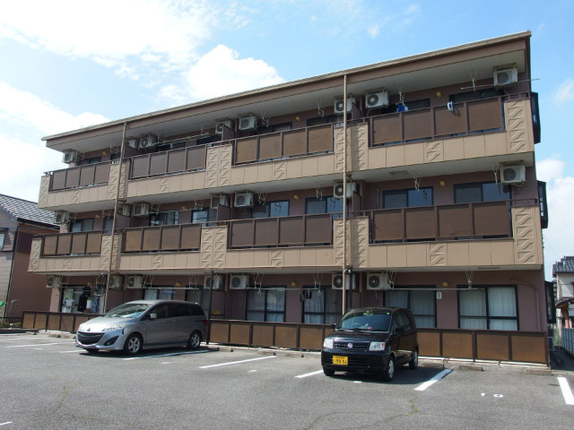 ウエストヒルズの外観