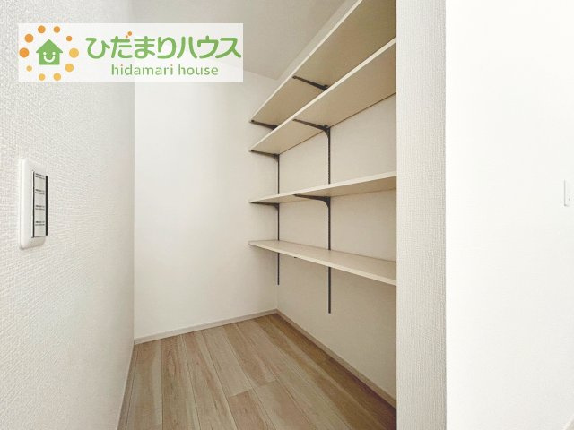 【収納】 | つくば市古来1期　新築戸建　2号棟 | パントリー完備で散らかりがちなキッチン回りもラクラクお片付けできちゃいます！(*^-^*)