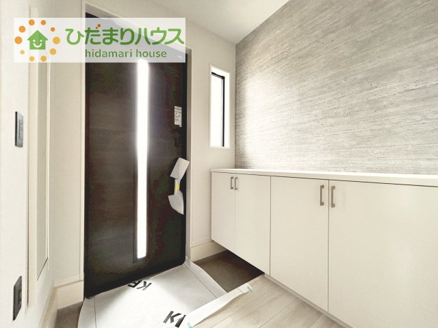 【玄関】 | つくば市古来1期　新築戸建　2号棟 | 家族の靴をたっぷり収納！大型シューズクローゼット付き(^^♪