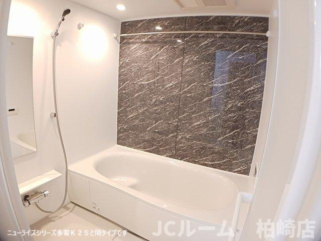 Ｌ．アウラツム Ⅴの浴室