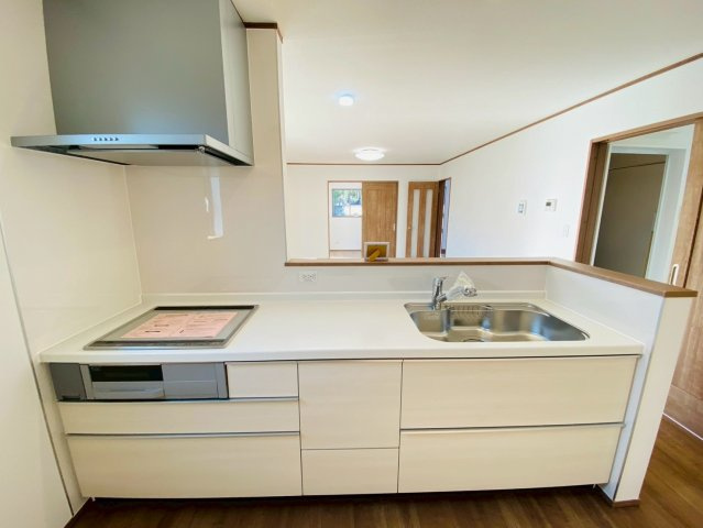 ハートフルタウン／北区龍田弓削１丁目／２号棟のキッチン