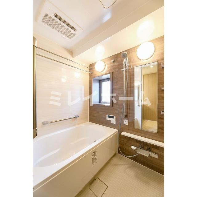 ドゥーエ西馬込の浴室