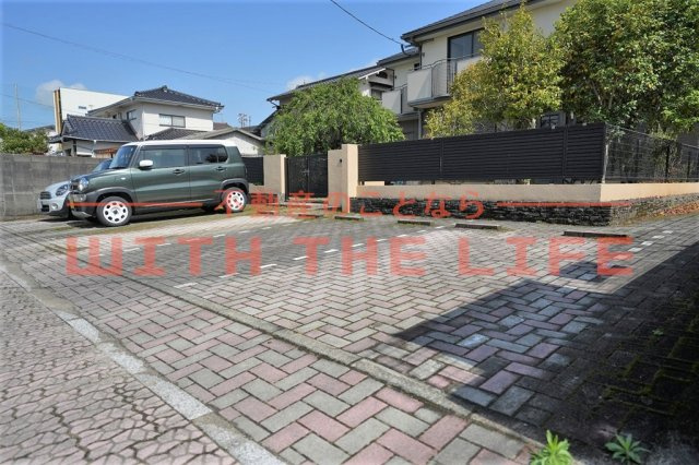 ヴィランテ城南の駐車場