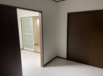 【寝室】 | コスタル杉田