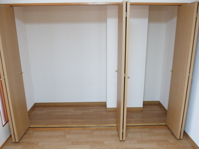 Ｗｉｎｇ１号館の収納