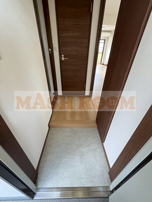 レジデンス荻窪の玄関