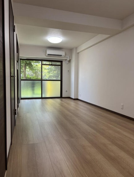 レジデンス荻窪の居間・リビング