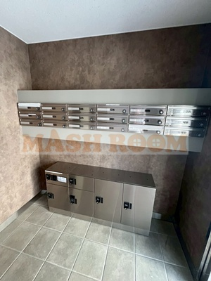 レジデンス荻窪のエントランス