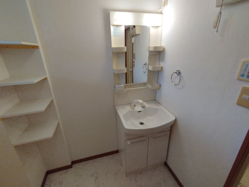 カーサ占部（うらべ）の洗面所