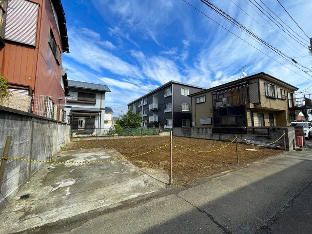 【外観】 | ◇◆平塚市東真土2丁目 売地◆◇ | 南西道路に面した陽当たりの良い建築条件なしの土地！