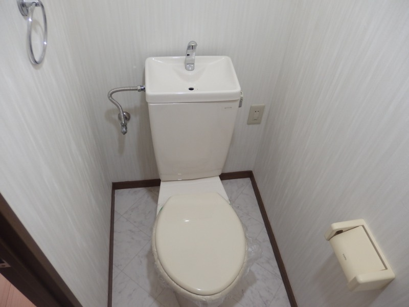 ファミールあいのトイレ