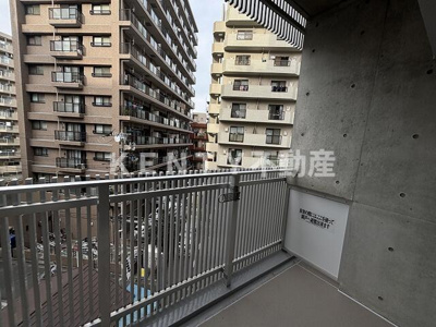 【バルコニー】 | コスモリード川崎 | 広々としたバルコニーです