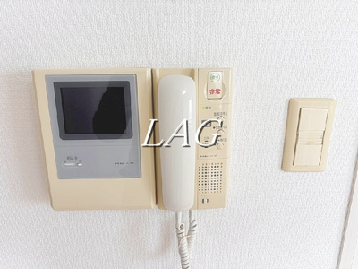 【セキュリティ】 | グランフォース西新井 | モニター付きインターホンです。