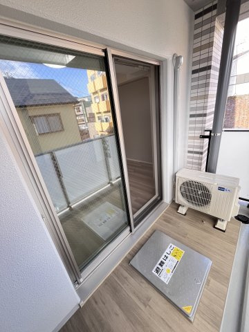 大阪市旭区森小路１丁目の賃貸マンションのバルコニー