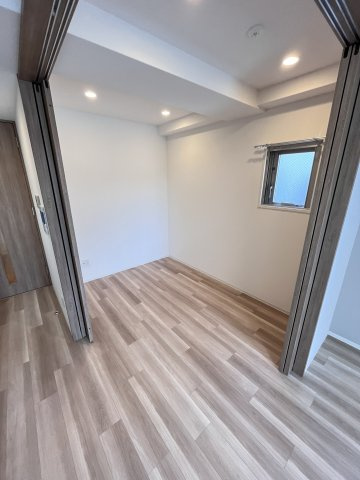 大阪市旭区森小路１丁目の賃貸マンションの寝室