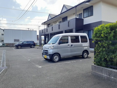 【駐車場】 | ルナ．マーレＣ | 駐車場
