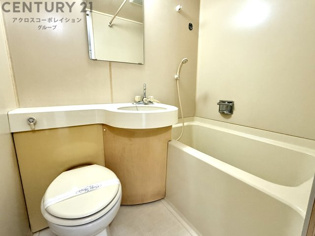 ベルフィーユナルオの浴室