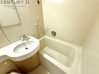 ベルフィーユナルオの浴室