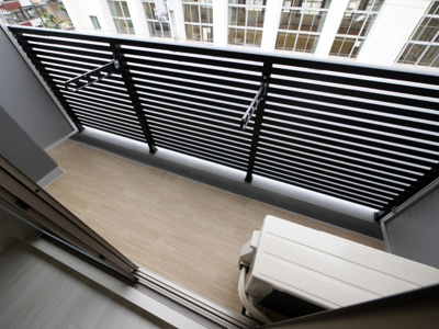 【バルコニー】 | Alivis緑橋 | 暖かな日差しのふりそそぐバルコニー