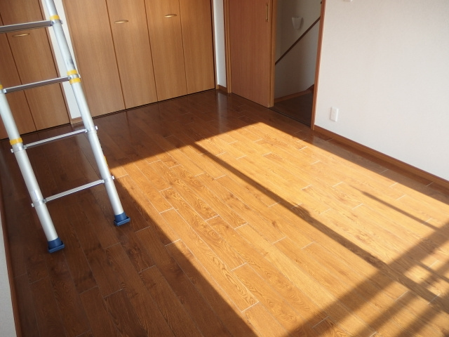 Ｒｏｃｋｙ　Ｍｏｏｎ　Ｈｉｌｌｓ　Ｂ棟の居間・リビング