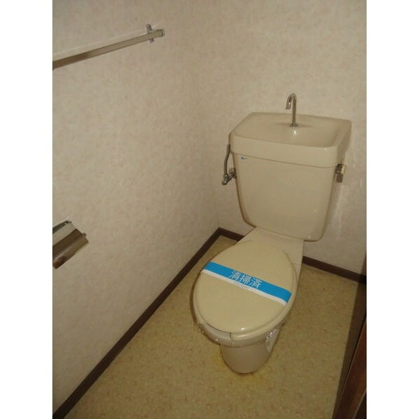 エルディム上地のトイレ