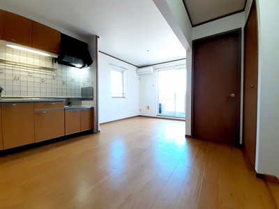 【居間・リビング】 | サニ－・ファウンテン | 居室・リビング