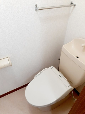 【トイレ】 | サニ－・ファウンテン | トイレ