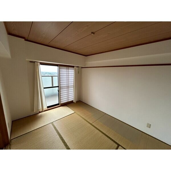 グローリアス岡崎戸崎町のその他