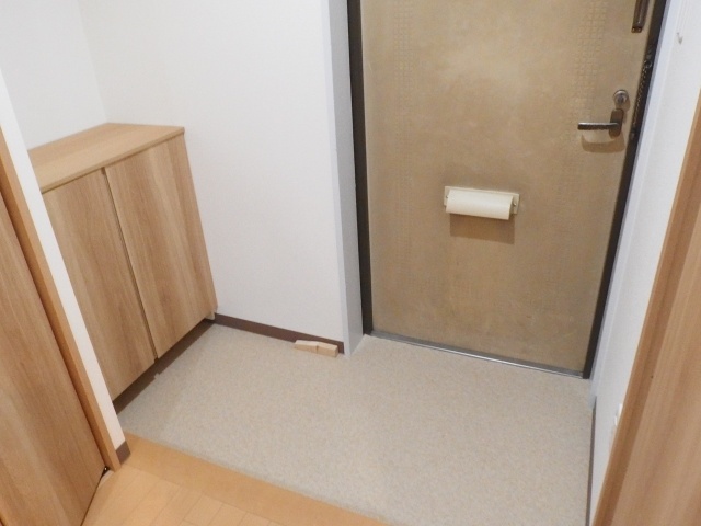 シャンボール康生の玄関