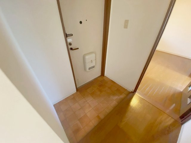 ノ・レーヴ宝塚の玄関|きれいな玄関です