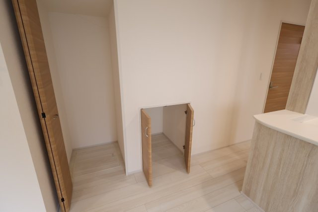 《仲介手数料無料》大宮区堀の内町２丁目103-1(4号棟)新築一戸建てブルーミングガーデンの収納|2025年11月9日 11:45 雨