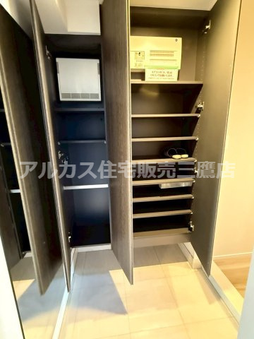 クレヴィア新宿中落合ＥＡＳＴ の玄関