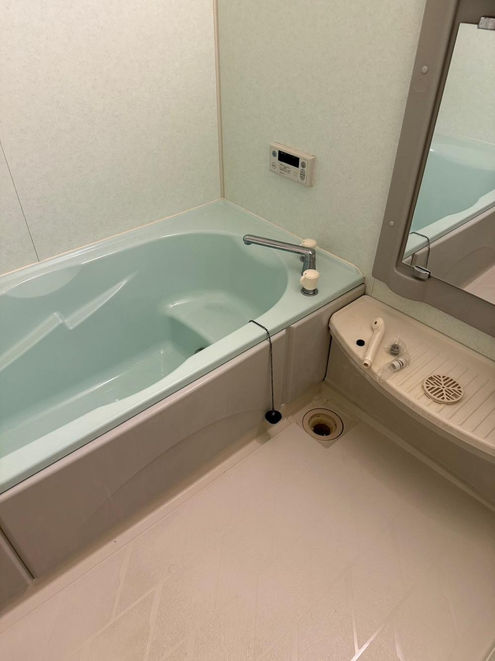 江端町　中古一戸建ての浴室|ユニットバス
■物件内覧・資金計画相談・住宅ローン相談、リフォーム相談、お問合せ受付中■
※当日・翌日のご内覧、ご相談はお電話でのお問合せがスムーズです！