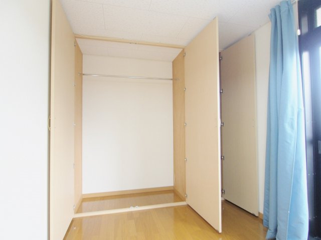 ラスター中筋の収納