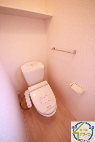 柚垣様戸建借家Ⅲのトイレ