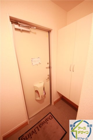 柚垣様戸建借家Ⅲの玄関