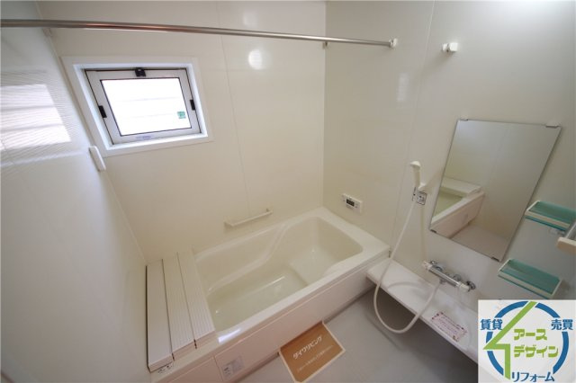 柚垣様戸建借家Ⅲの浴室