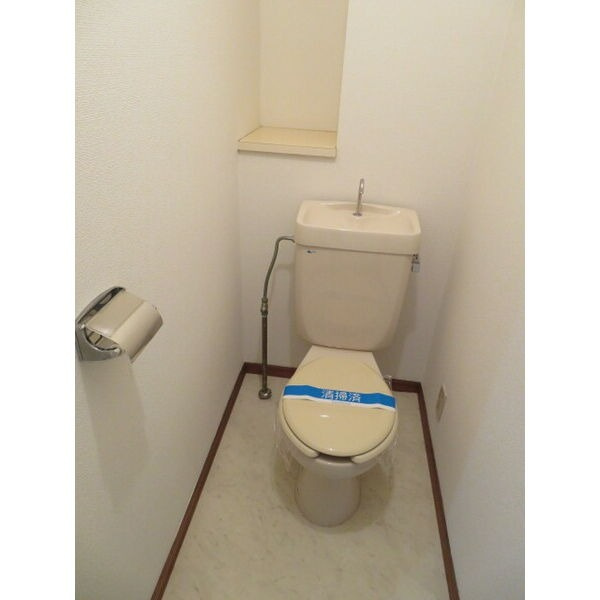 リバーサイド八番館のトイレ