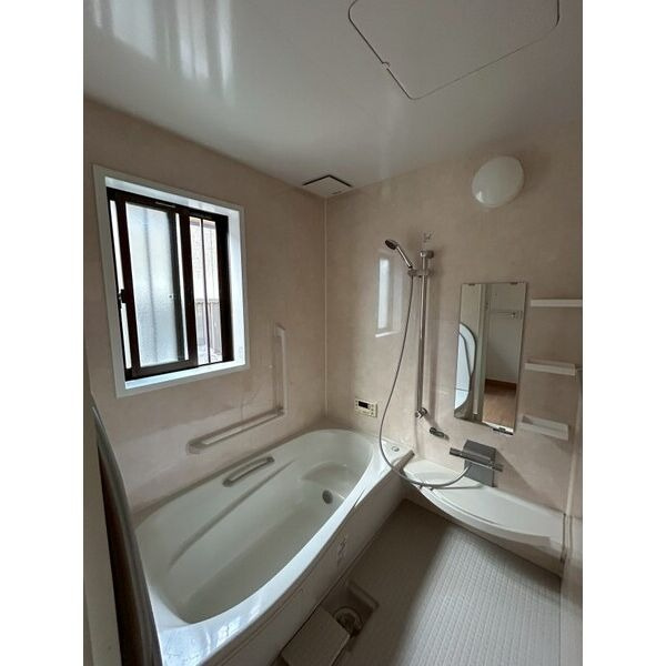 衣下道貸家の浴室