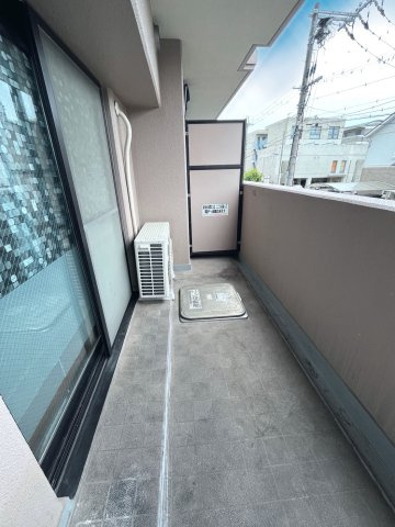 グローバル南草津のバルコニー