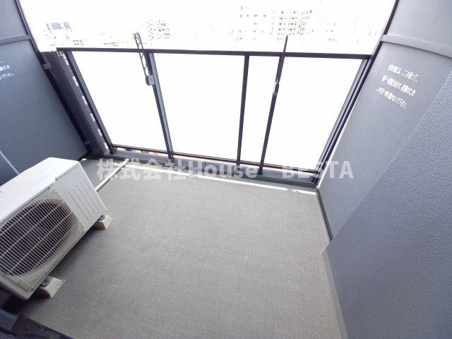 W-STYLE神戸Ⅱのバルコニー