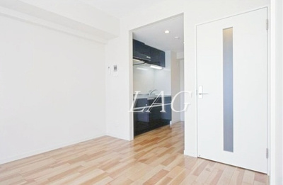 【居間・リビング】 | エストセントレ | 洋室のお部屋です。