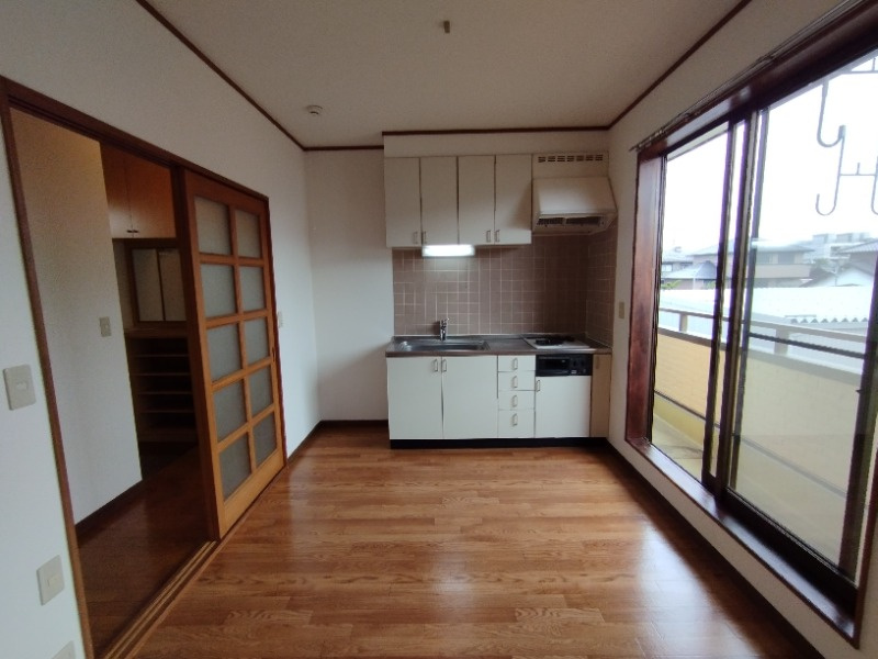 宇野ハイツの居間・リビング