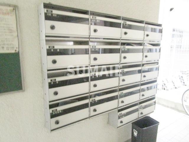 グリーンハイツ木村のその他共用部分|プライバシーに配慮したメールボックス。