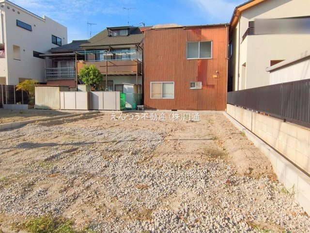 リーブルガーデン牛立町三丁目の外観