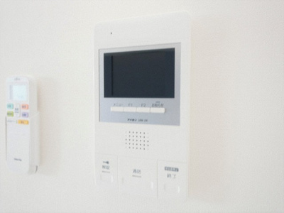 【セキュリティ】 | Gravis城東中央 | モニター付きインターホンです