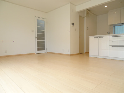 【居間・リビング】 | 成田西3丁目戸建