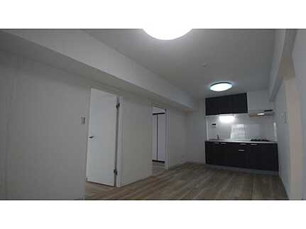 牛田グランドハイツの居間・リビング