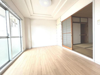 【内装】 | スカイ・パレスオオタ | 洋室①