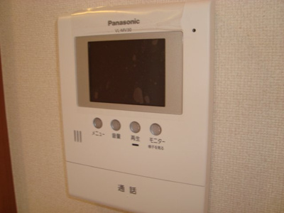 【内装】 | アップウェスト | カメラ付インターホン